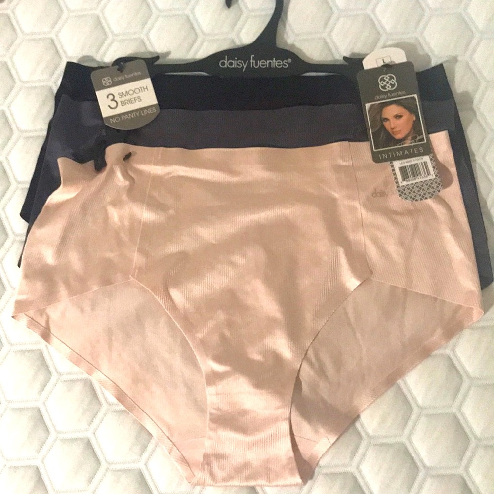 Daisy Fuentes Intimates Briefs - Set of 2 - Size L